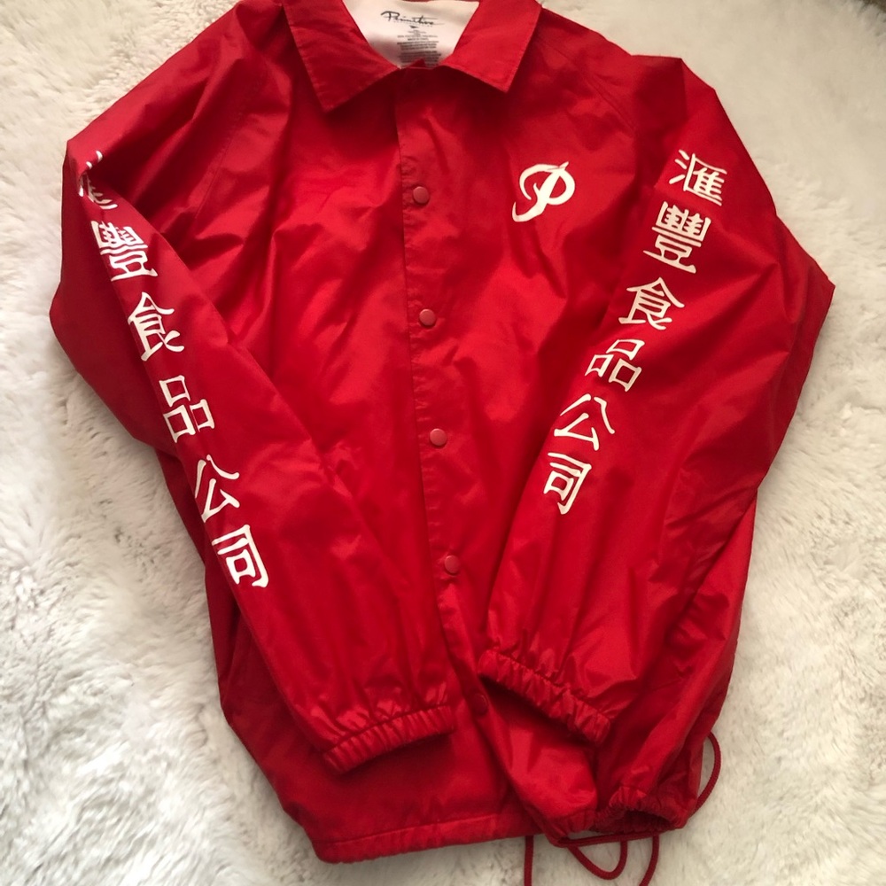 Primitive “size large slightly used